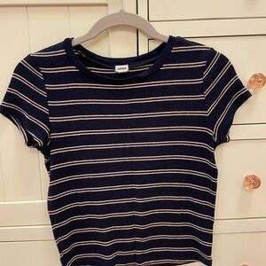 Garage navy blue striped t-shirt size medium